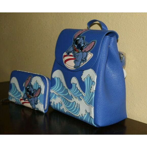 Danielle Nicole Disney Lilo and Stitch Set - Picture 3 of 6